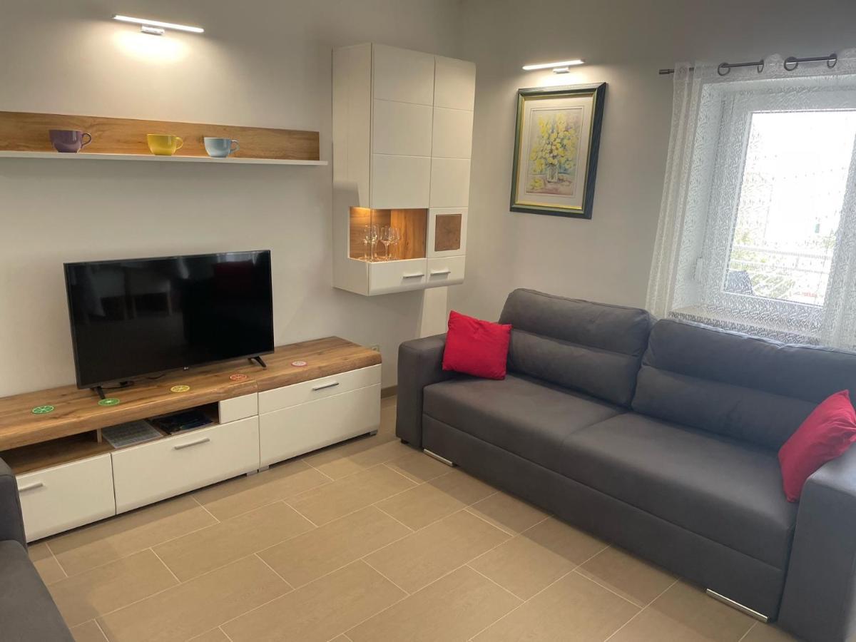 Lory Apartmani Dramalj Exteriör bild