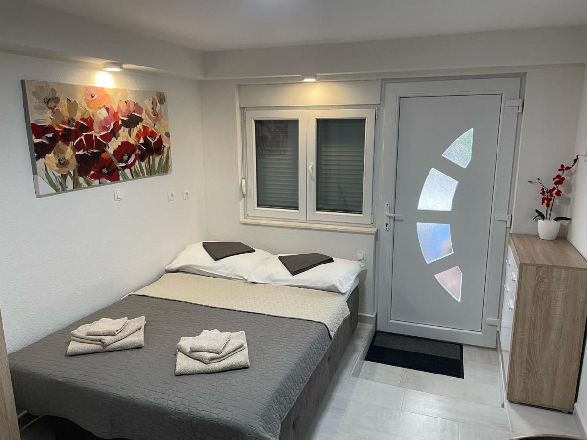 Lory Apartmani Dramalj Exteriör bild